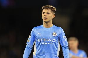 图片报：多特正密切关注22岁曼城中场麦卡蒂，转会费预计2300万欧