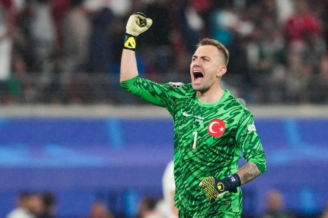 1719959446487025529.jpg GRguPizb0AYiYkO.jpg